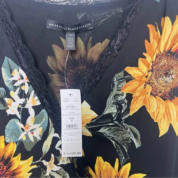 WHBM Lace Trim Surplice Sunflower Bouquet Blouse Sleeveless Black Size S NWT - Picture 9 of 10